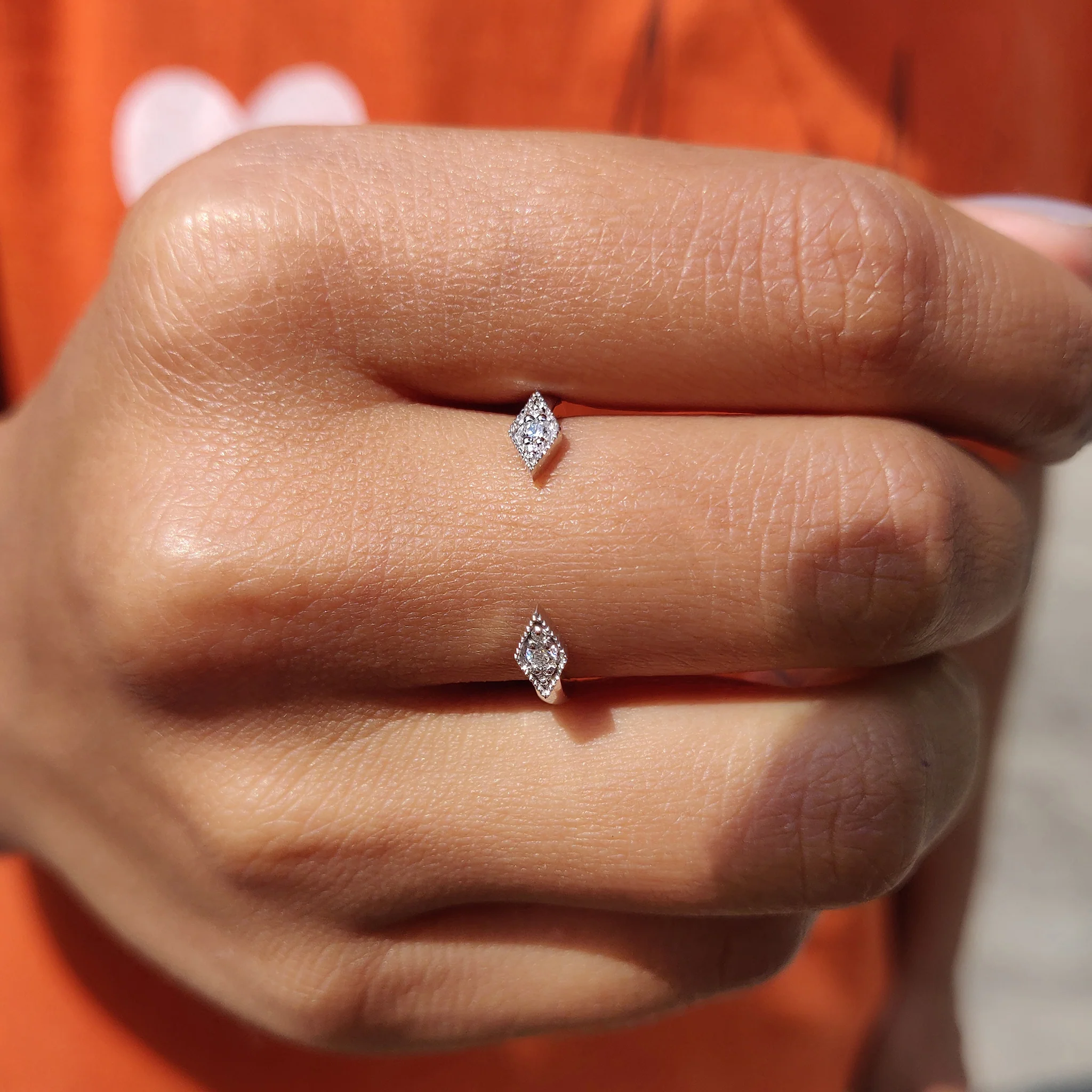White Gold Open Ring In Round Cut Moissanite - Image 7
