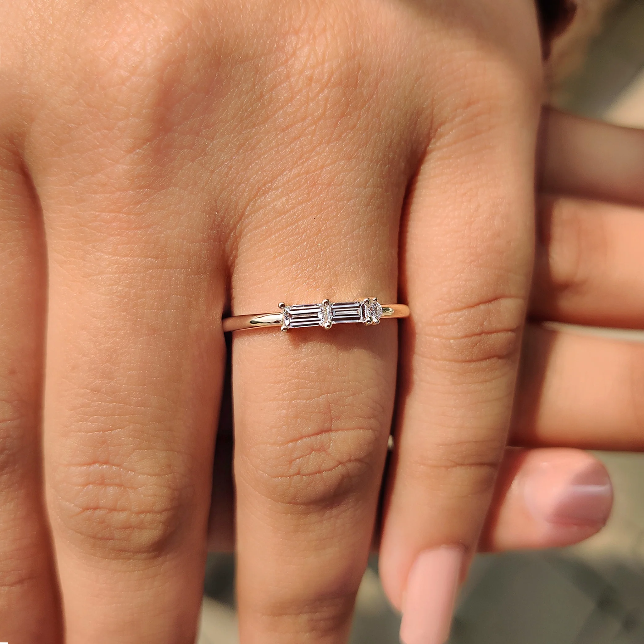 Baguette And Round Cut Yellow Gold Diamond Wedding Band - Image 6